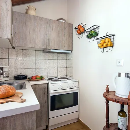 The Roof Family Appartement Alepou